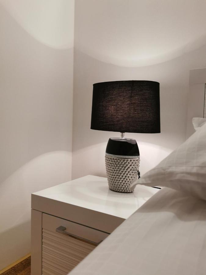 Uroczy Apartament Przy Deptaku Z Parkingiem. Поляница-Здруй Экстерьер фото
